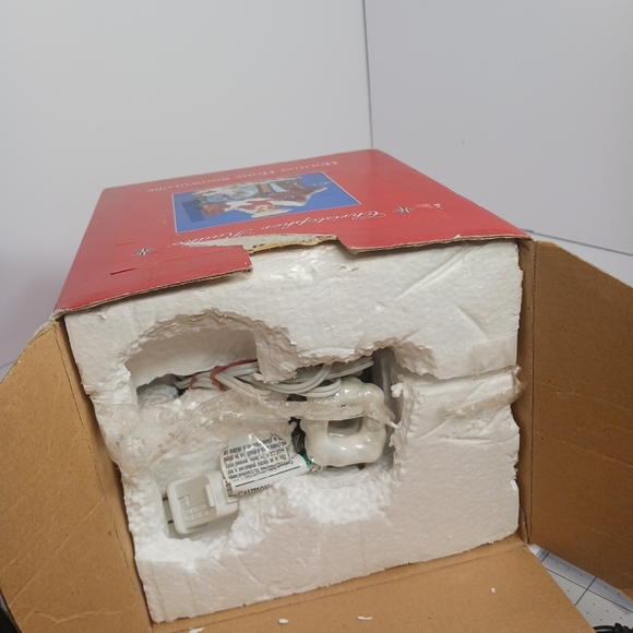 Christopher Radko Holiday Home Snowglobe Snowman Christmas Decor - Picture 10 of 12